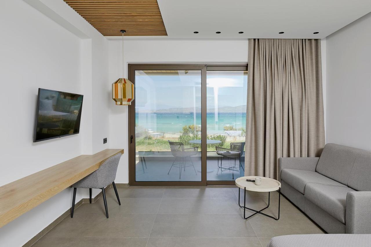 Mare Suites Lechaio エクステリア 写真