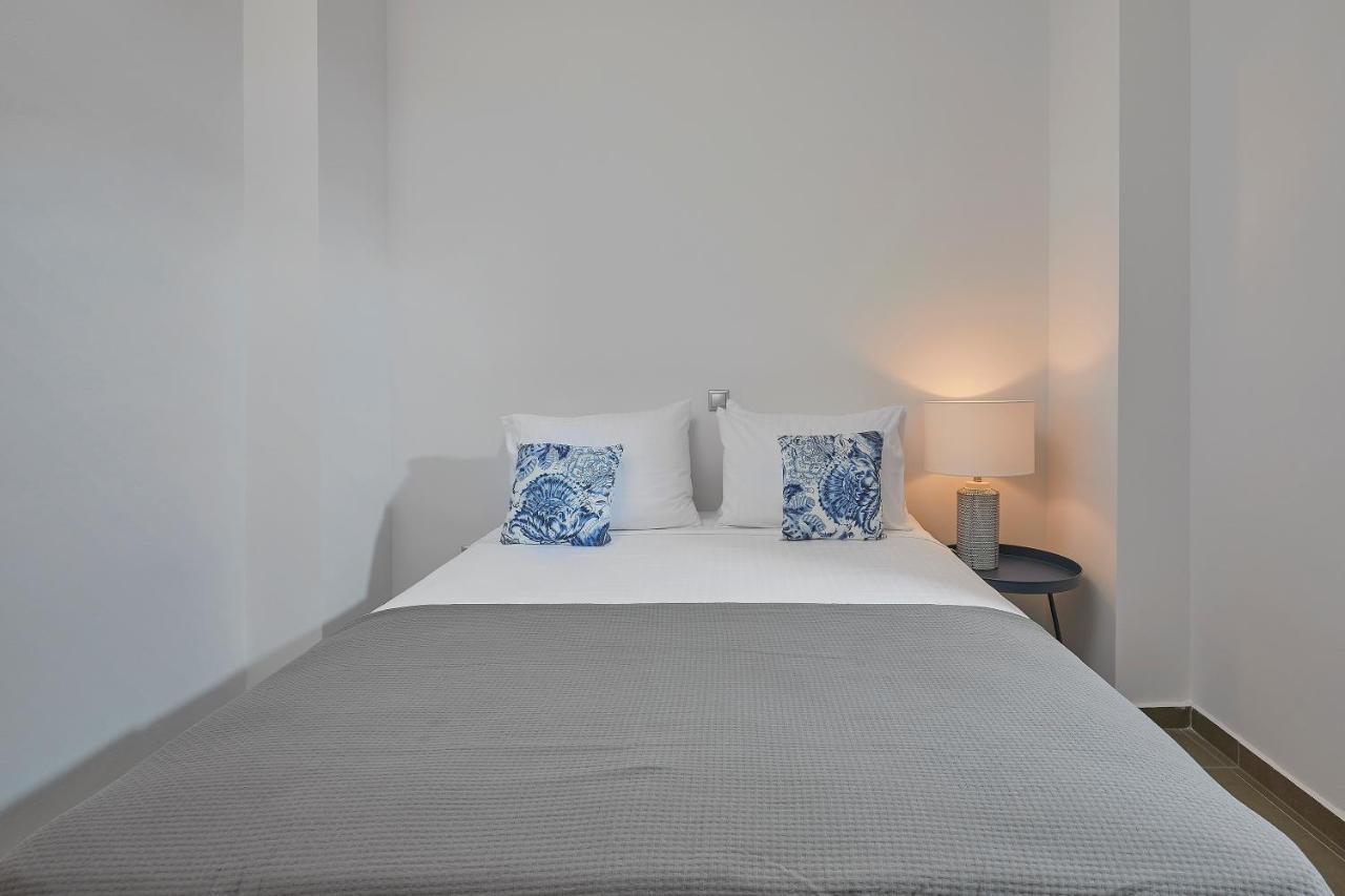 Mare Suites Lechaio エクステリア 写真